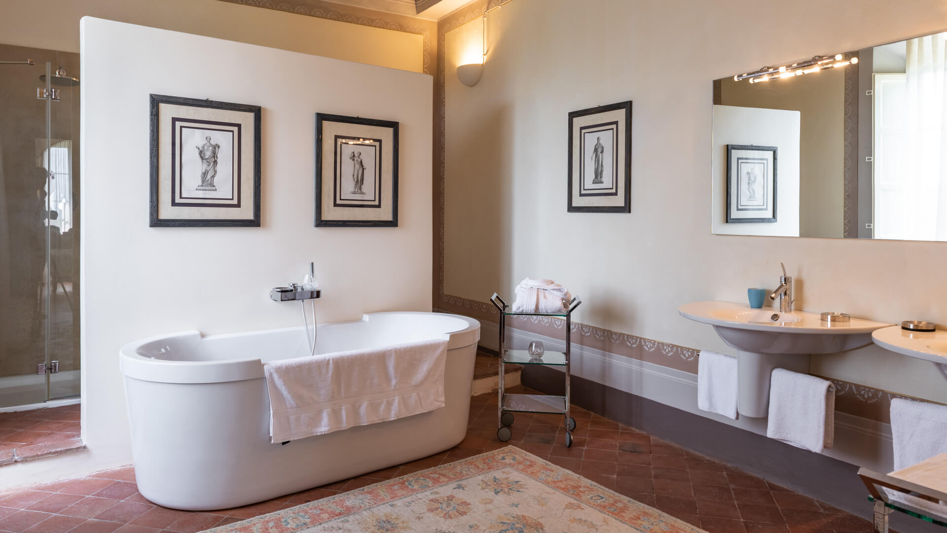 villa-di-buona-speranza-in-tuscany-bathroom